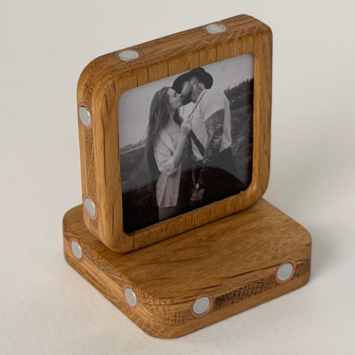 Story Starter Solid Oak Magnetic Frame with Tabletop Stand, Single Memory Module, Desk Display, Gift for Home