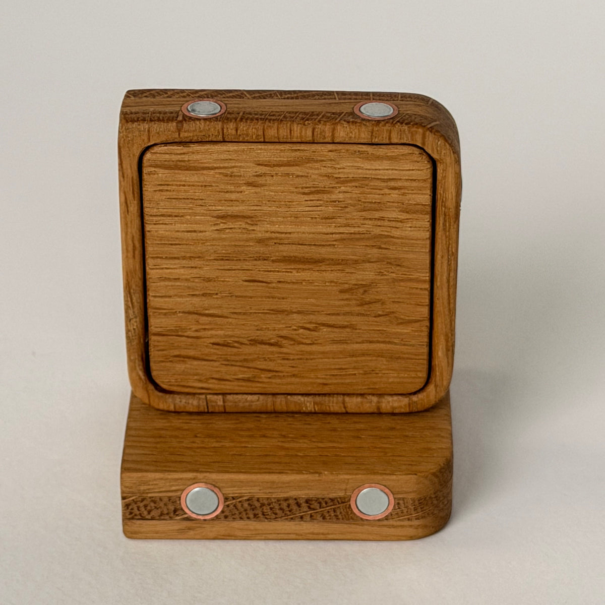 Story Starter Solid Oak Magnetic Frame with Tabletop Stand, Single Memory Module, Desk Display, Gift for Home